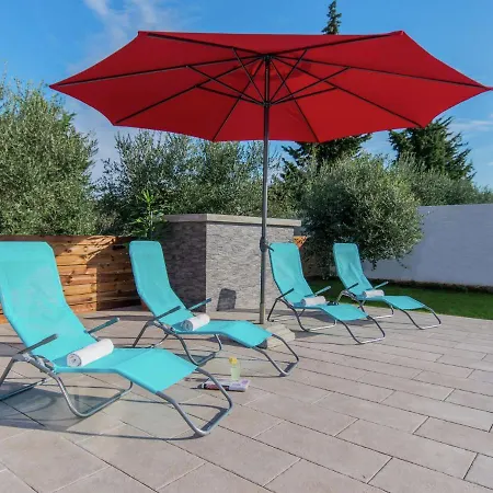 Comfortable In Villa Pula