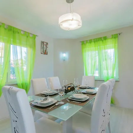 Villa Comfortable In