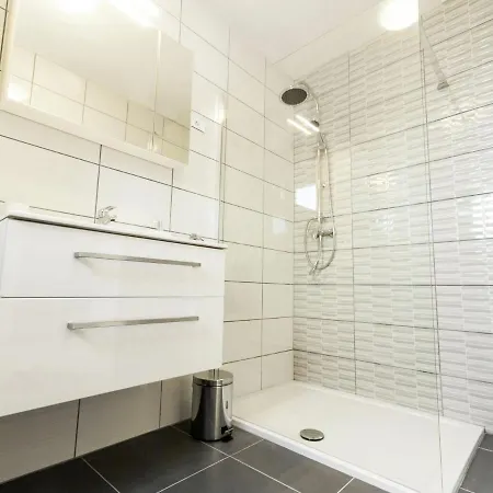 Comfortable In * Pula